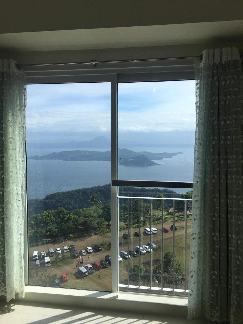 Smdc Wind Taal View Jane'S Apartment Tagaytay City Kültér fotó